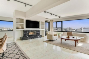 Phaedrus Living City Center Sky Penthouse